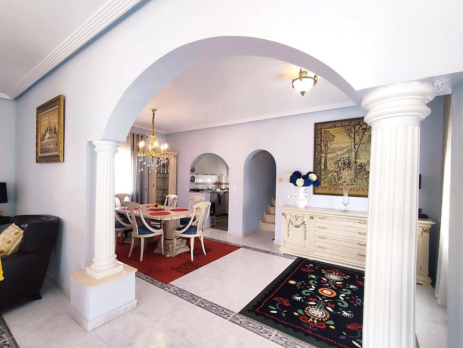 2 bedroom Villa for sale in Torrevieja with pool - € 780,000 (Ref: 8889197)