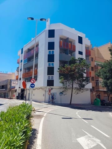 Kaupallinen myytävänä paikassa Torrevieja - 275 000 € (Ref: 9057658)