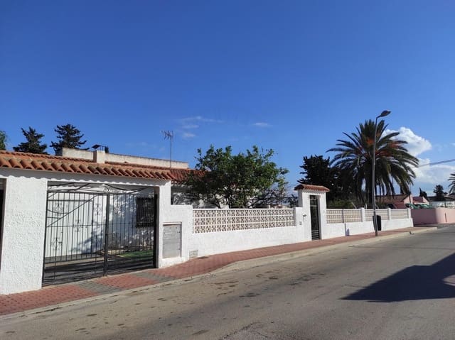 5 slaapkamer Villa te koop in Los Balcones - Los Altos, Torrevieja met garage - € 469.950 (Ref: 9089844)