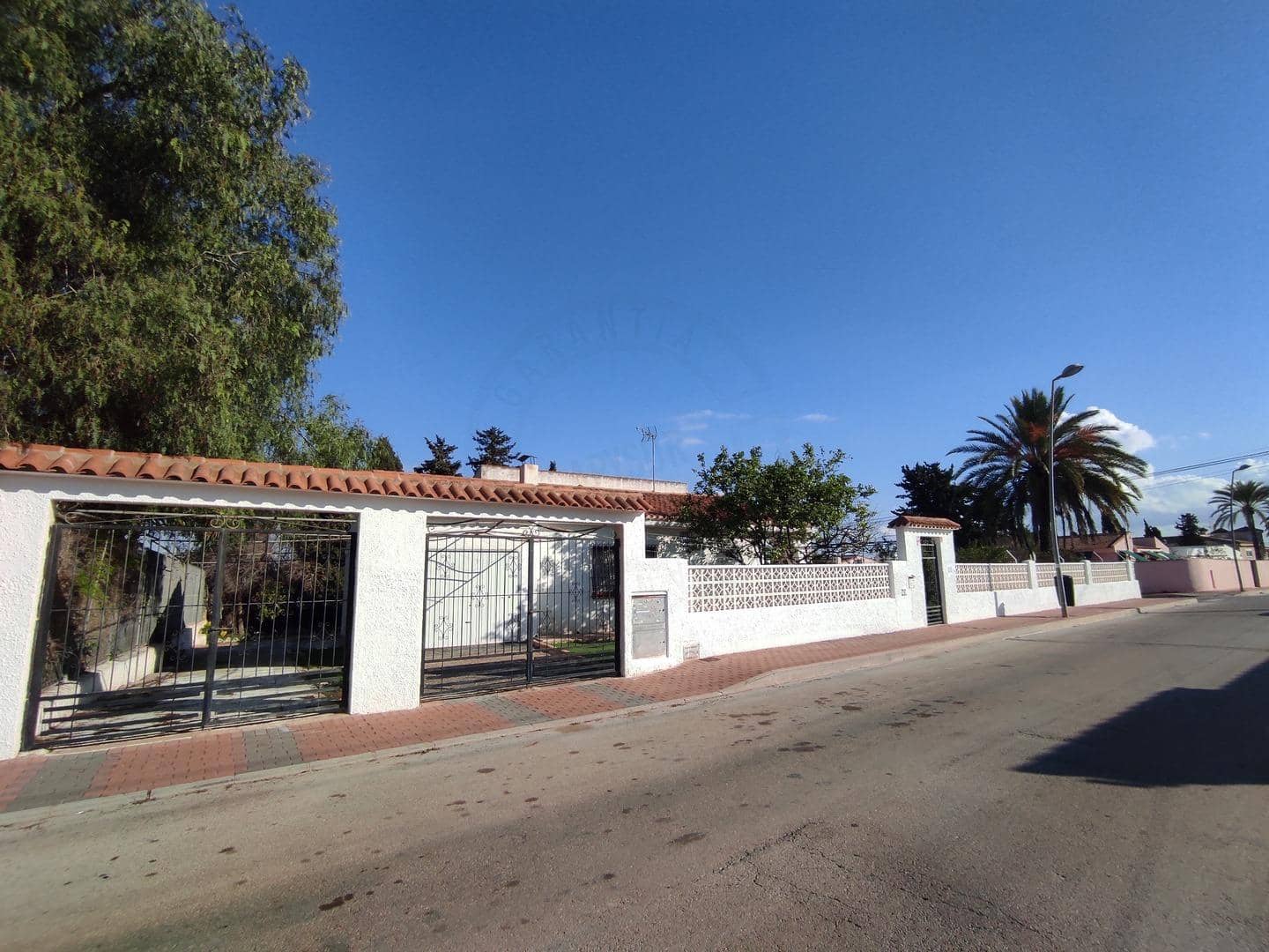 5 soverom Villa til salgs i Torrevieja med garasje - € 469 950 (Ref: 9089844)