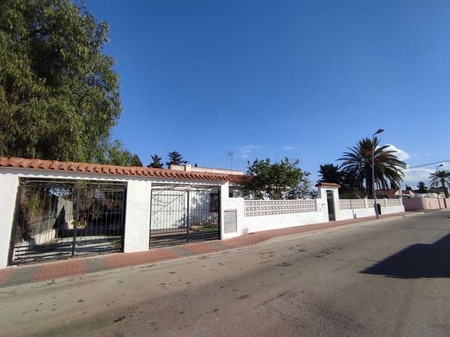 5 makuuhuone Huvila myytävänä paikassa Los Balcones - Los Altos, Torrevieja mukana 
autotalli - 469 950 € (Ref: 9089844)
