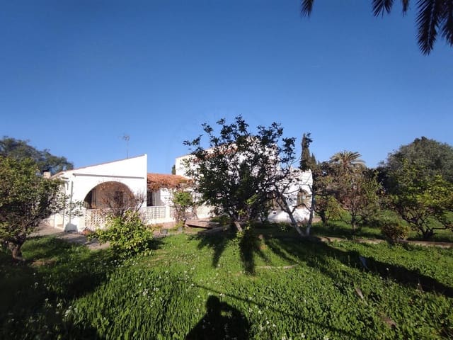 5 makuuhuone Huvila myytävänä paikassa Los Balcones - Los Altos, Torrevieja mukana 
autotalli - 469 950 € (Ref: 9089844)