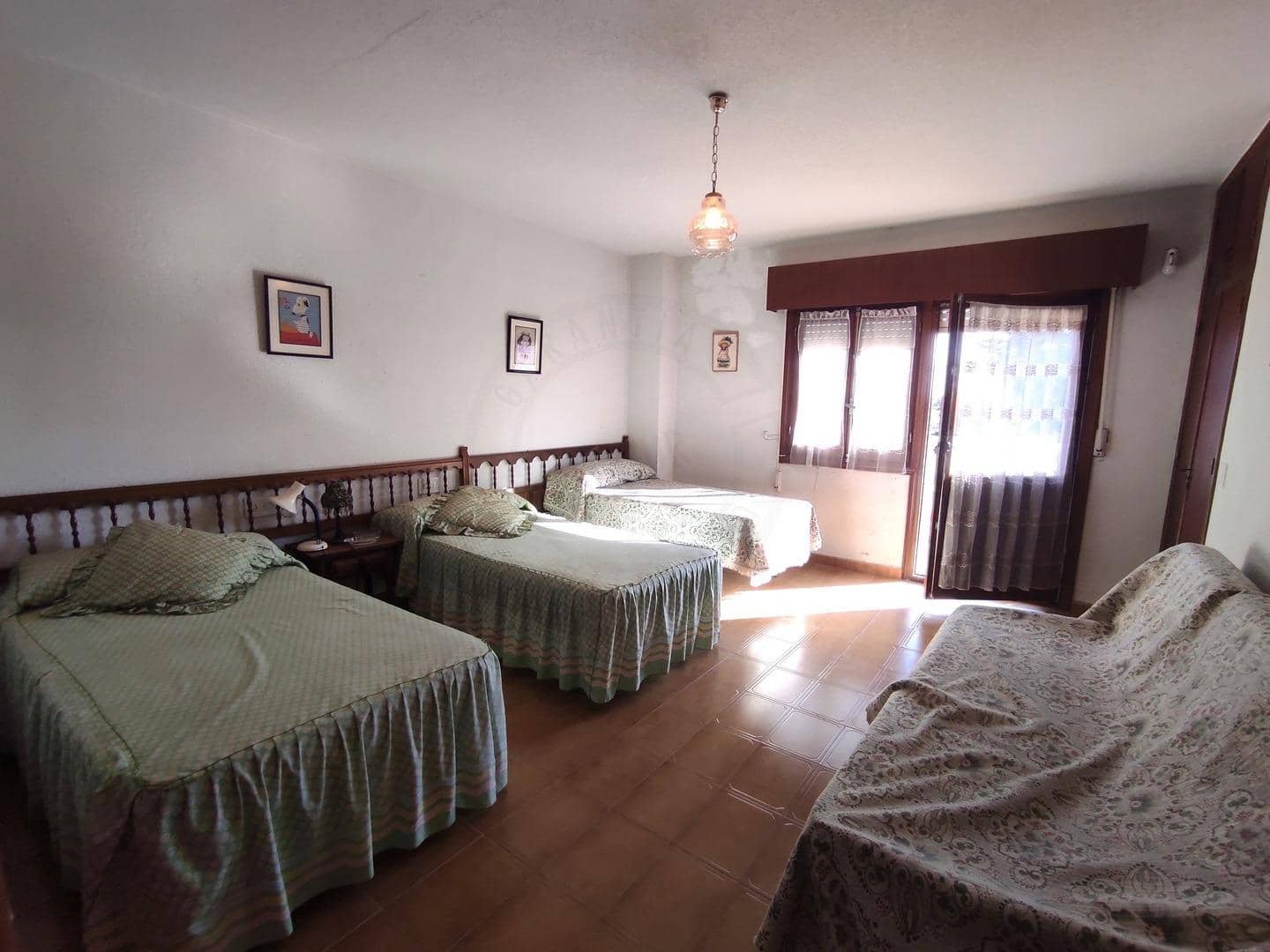 5 bedroom Villa for sale in Torrevieja with garage - € 469,950 (Ref: 9089844)