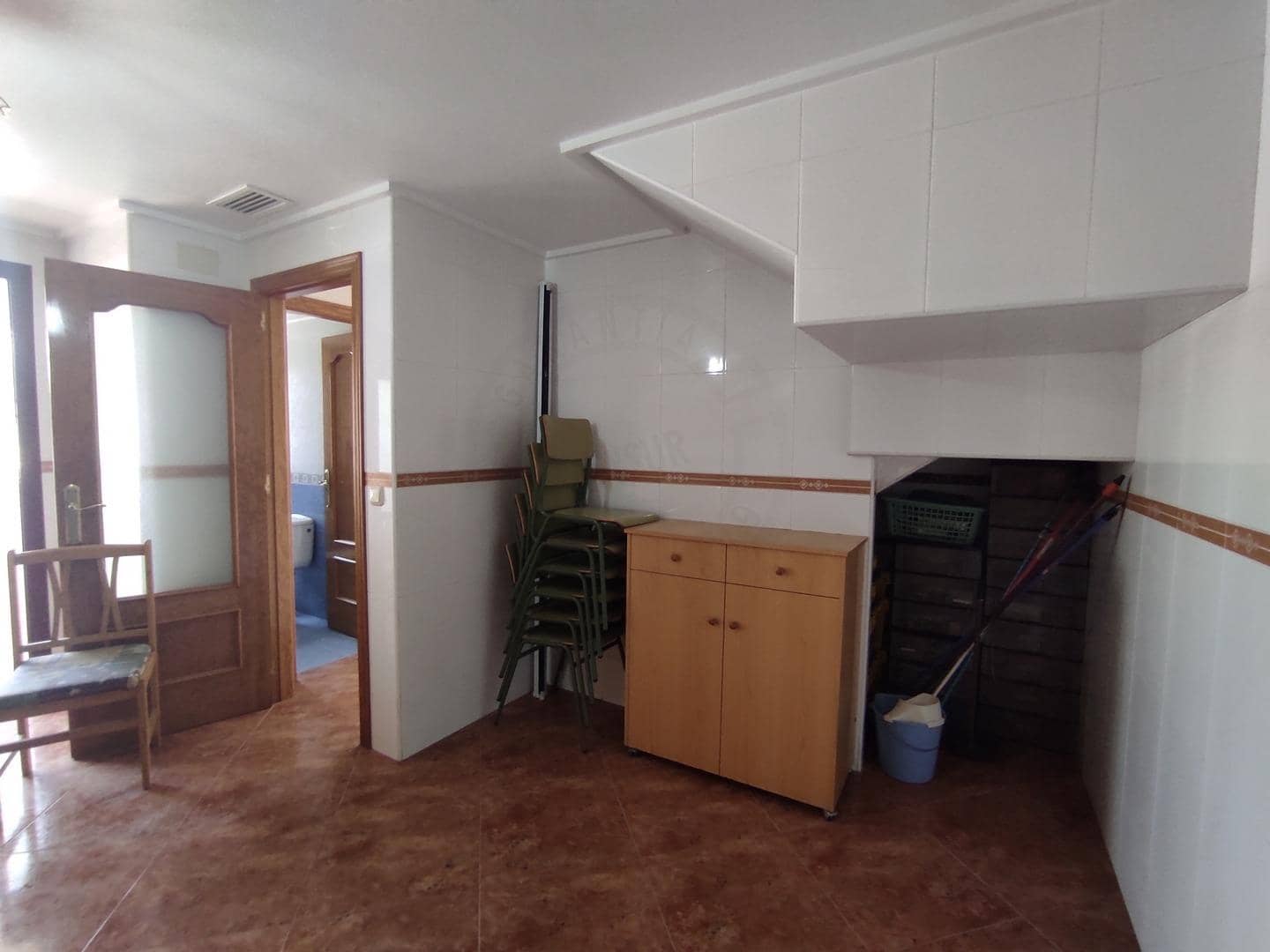 3 bedroom Semi-detached Villa for sale in Orihuela with garage - € 199,000 (Ref: 9095314)