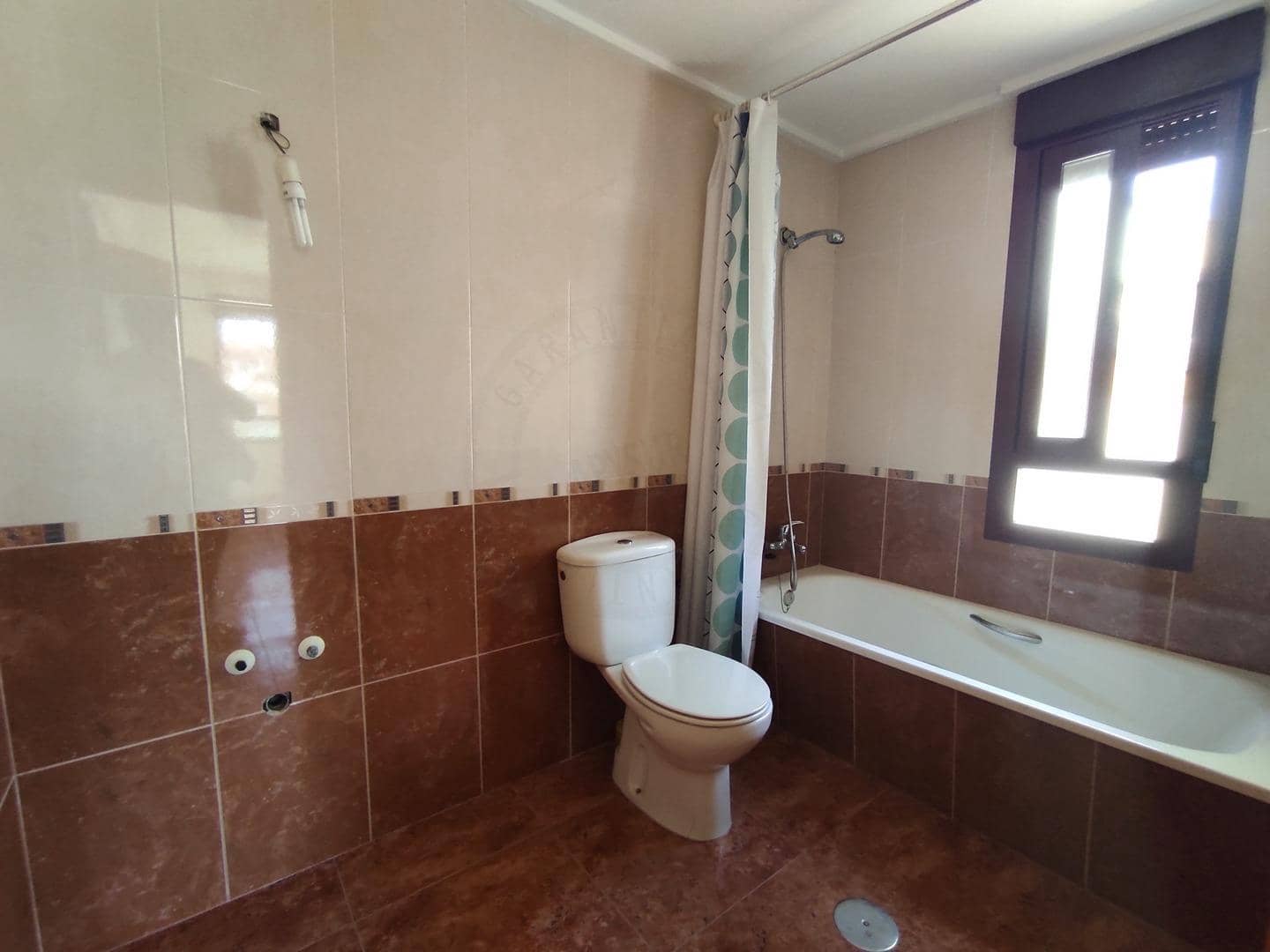 3 bedroom Semi-detached Villa for sale in Orihuela with garage - € 199,000 (Ref: 9095314)