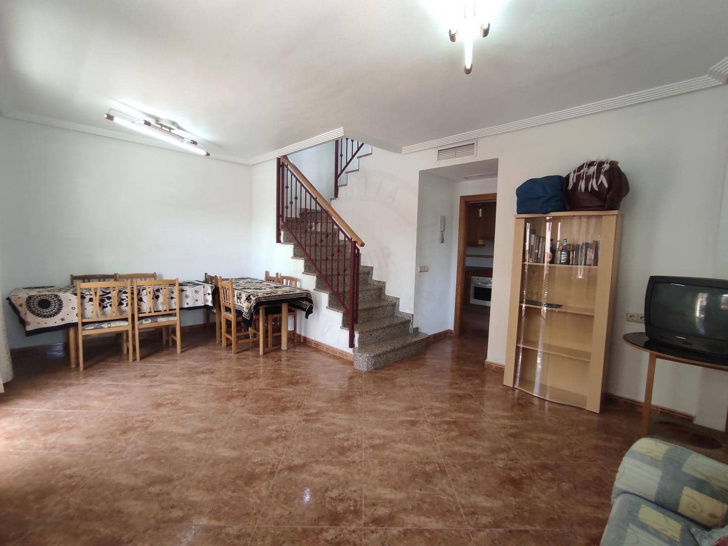 3 bedroom Semi-detached Villa for sale in Orihuela with garage - € 199,000 (Ref: 9095314)