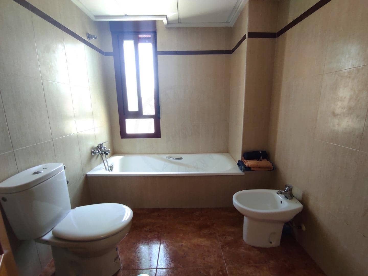 3 bedroom Semi-detached Villa for sale in Orihuela with garage - € 199,000 (Ref: 9095314)