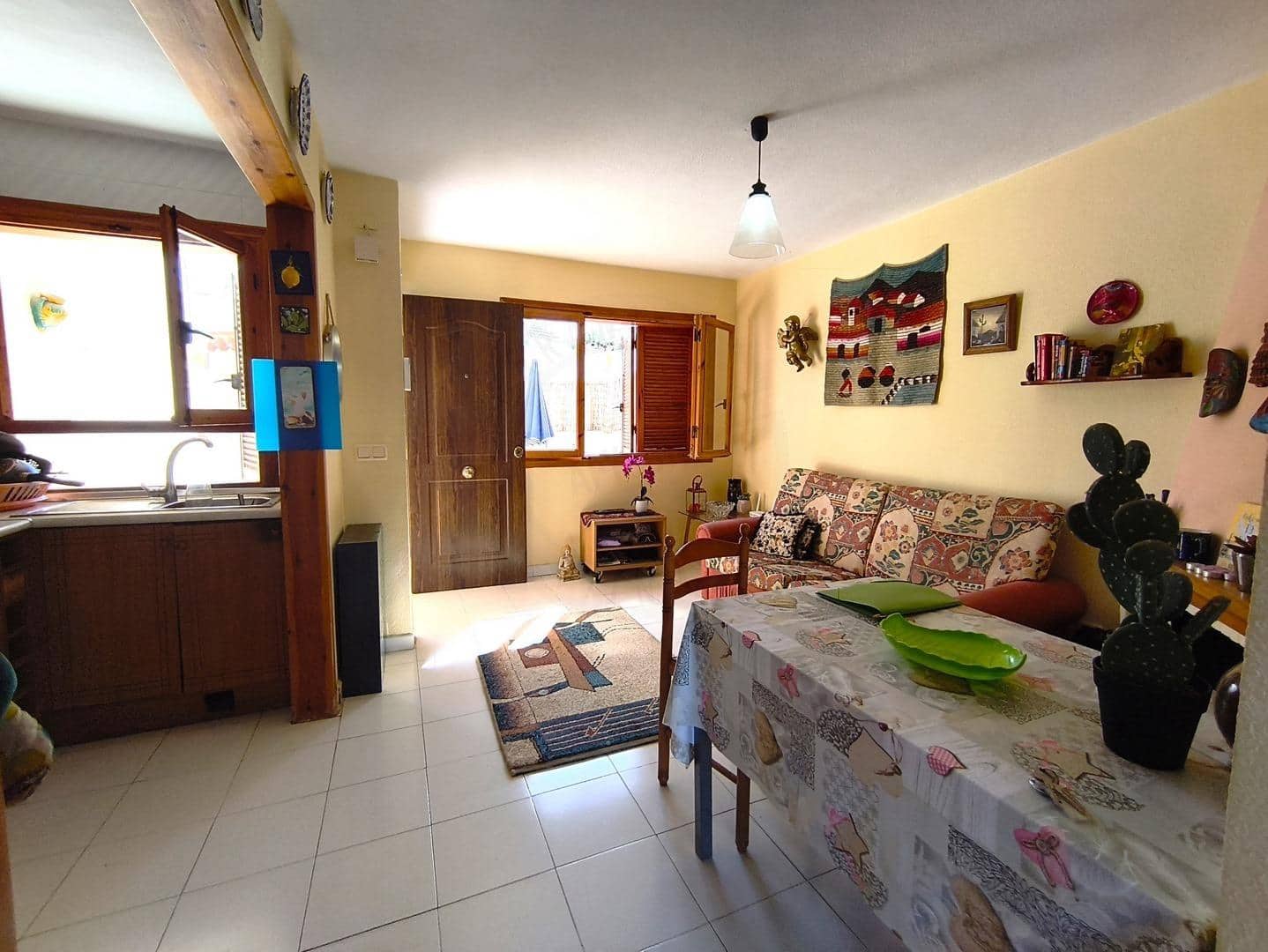 3 soveværelse Rækkehus til salg i Torrevieja med swimmingpool - € 145.000 (Ref: 9228616)