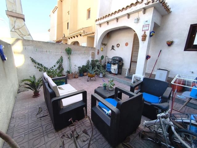 3 soveværelse Rækkehus til salg i Los Balcones - Los Altos, Torrevieja med swimmingpool - € 145.000 (Ref: 9228616)
