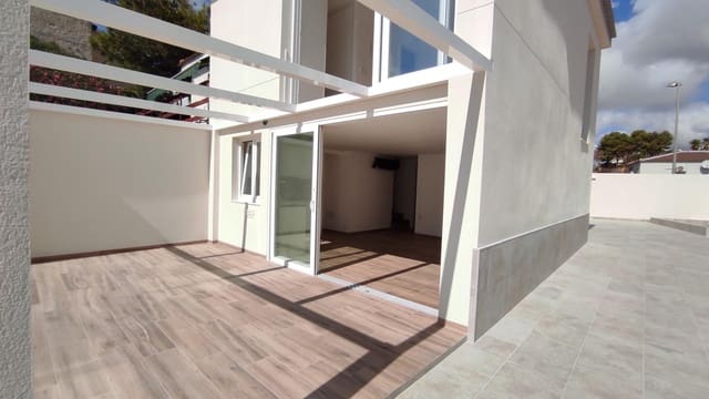 3 soverom Kjedet enebolig til salgs i Los Balcones - Los Altos, Torrevieja med svømmebasseng - € 349 000 (Ref: 9240020)