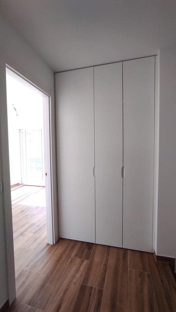 3 slaapkamer Halfvrijstaande villa te koop in Torrevieja met zwembad - € 349.000 (Ref: 9240020)