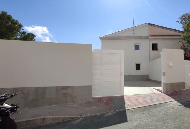 Pareado de 3 habitaciones en Los Balcones - Los Altos, Torrevieja en venta con piscina - 349.000 € (Ref: 9240020)