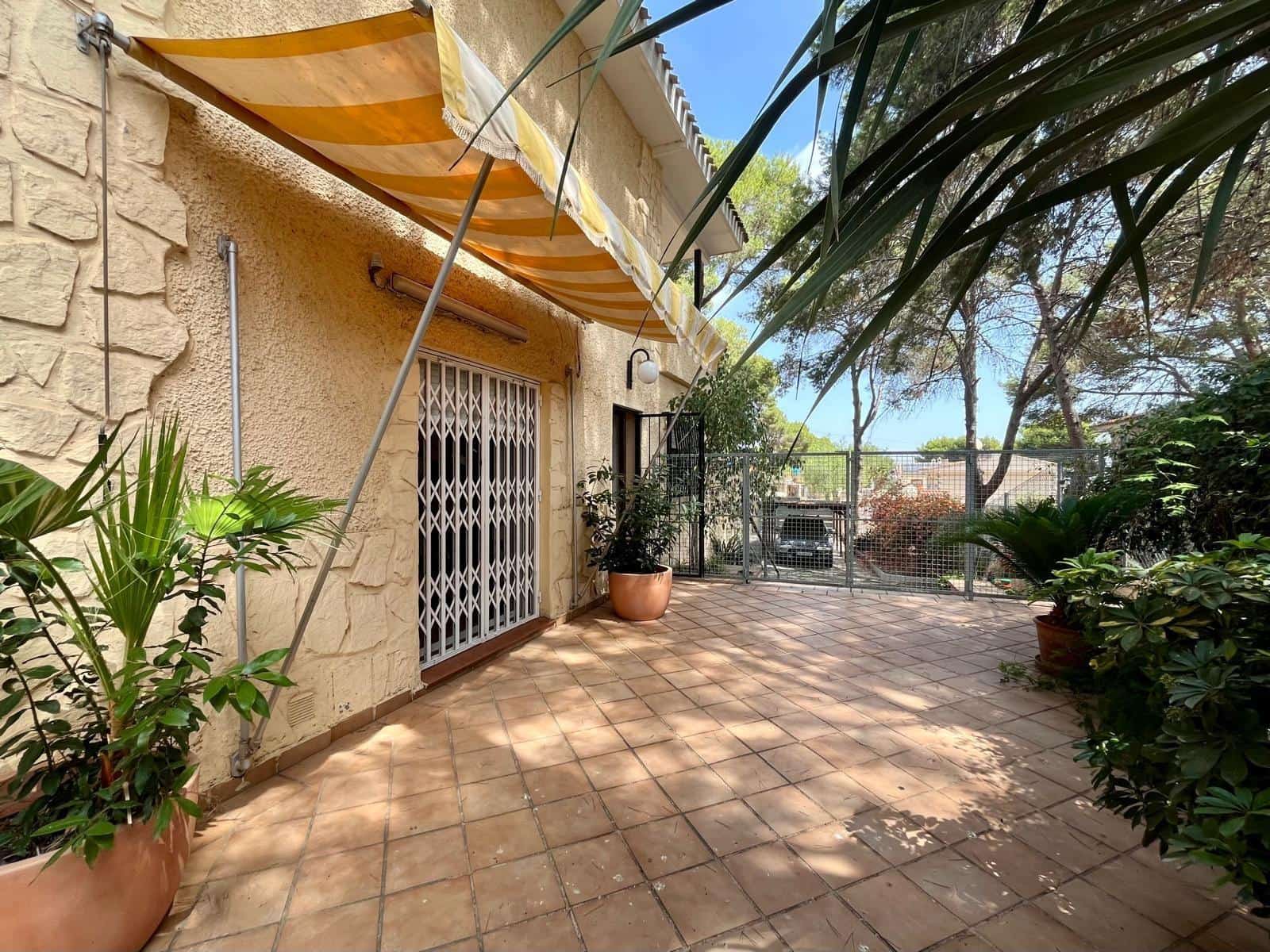 6 slaapkamer Villa te koop in Los Balcones - € 420.000 (Ref: 9341253)