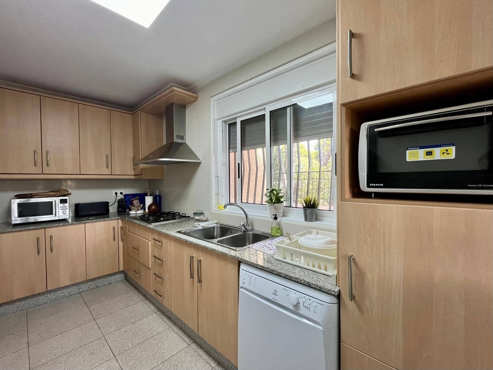 Chalet de 6 habitaciones en Los Balcones en venta - 420.000 € (Ref: 9341253)