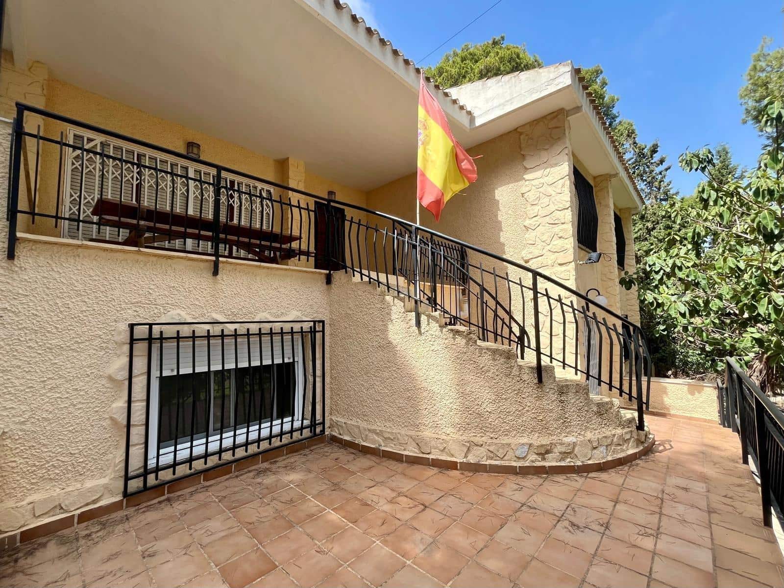 Chalet de 6 habitaciones en Los Balcones en venta - 420.000 € (Ref: 9341253)