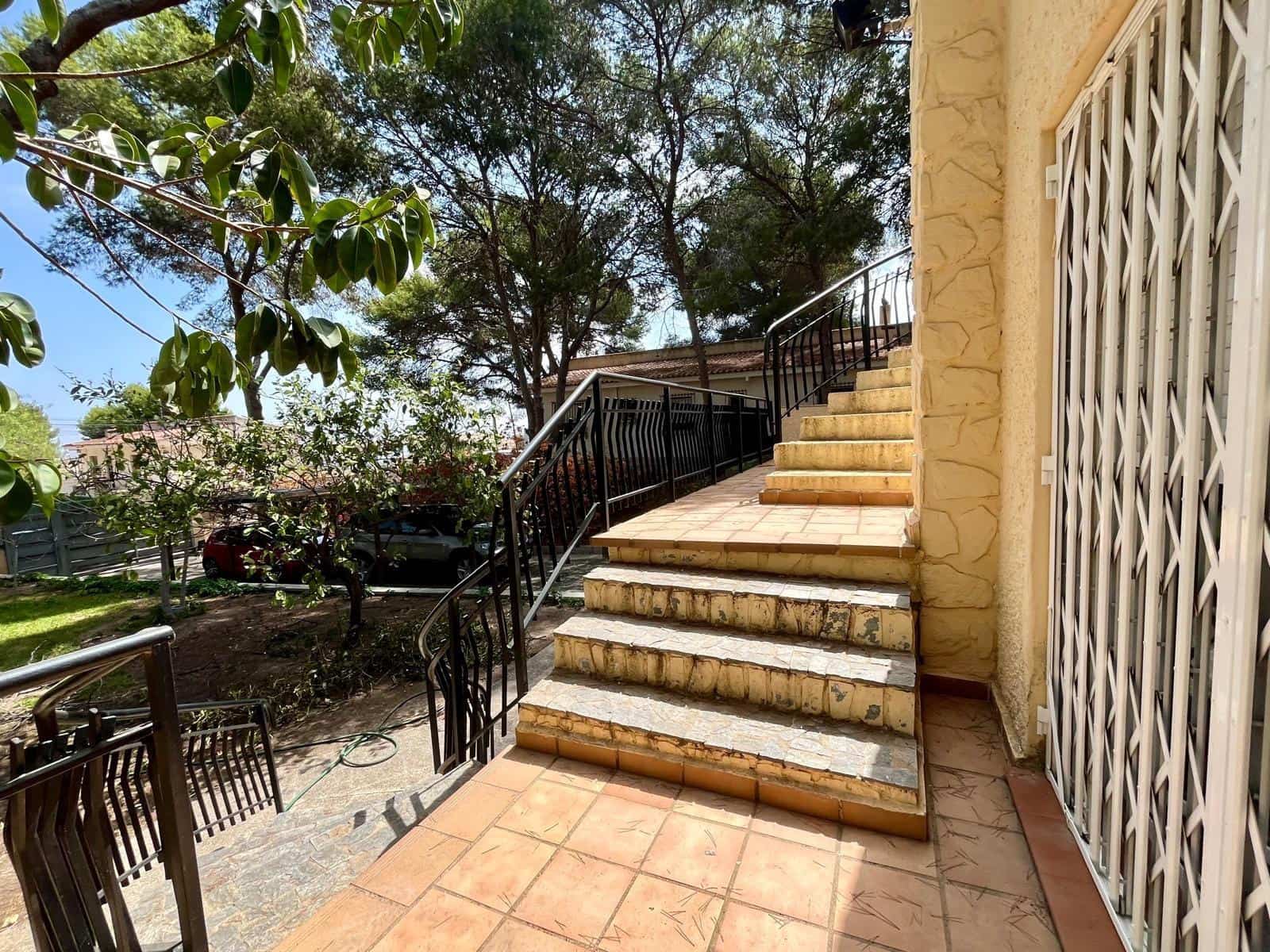 Chalet de 6 habitaciones en Los Balcones en venta - 420.000 € (Ref: 9341253)