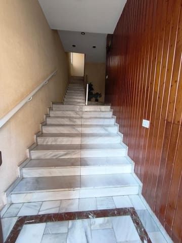 2 slaapkamer Flat te koop in Puerto Deportivo, Torrevieja - € 149.000 (Ref: 9347404)