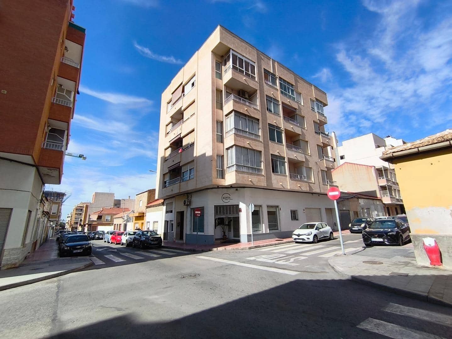 2 makuuhuone Asunto myytävänä paikassa Torrevieja - 149 000 € (Ref: 9347404)