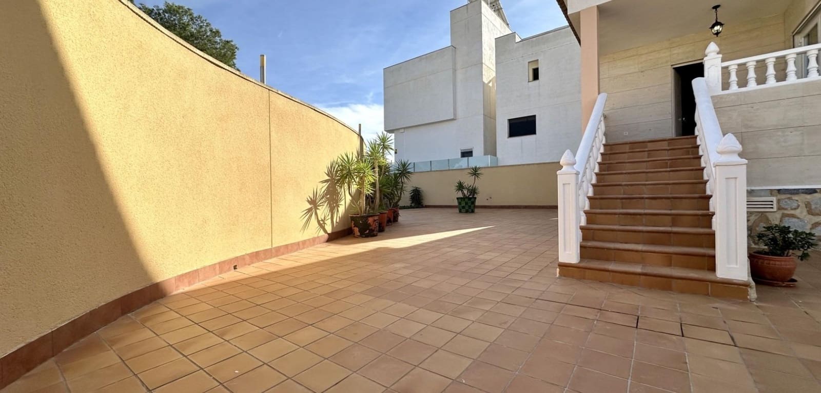 Chalet de 4 habitaciones en Orihuela Costa en venta - 299.900 € (Ref: 9387985)