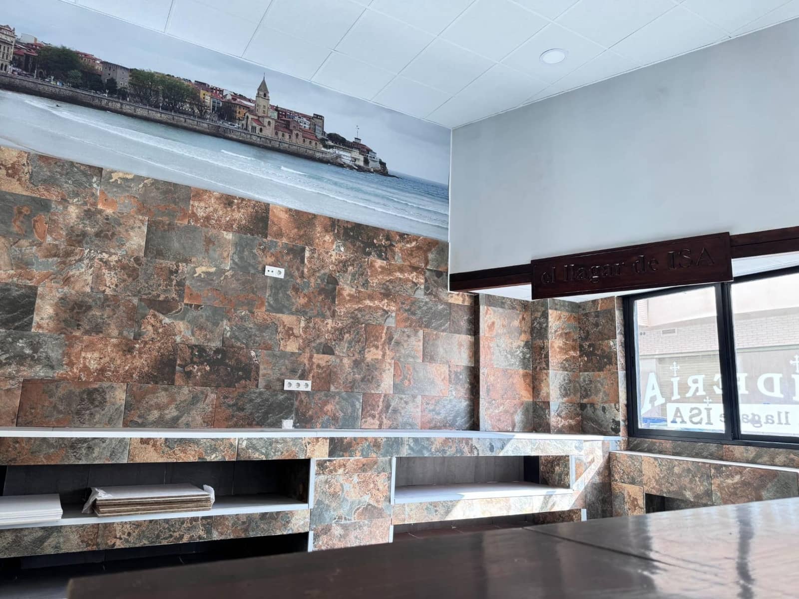 Kommersiell till salu i Torrevieja - 409 000 € (Ref: 9419853)