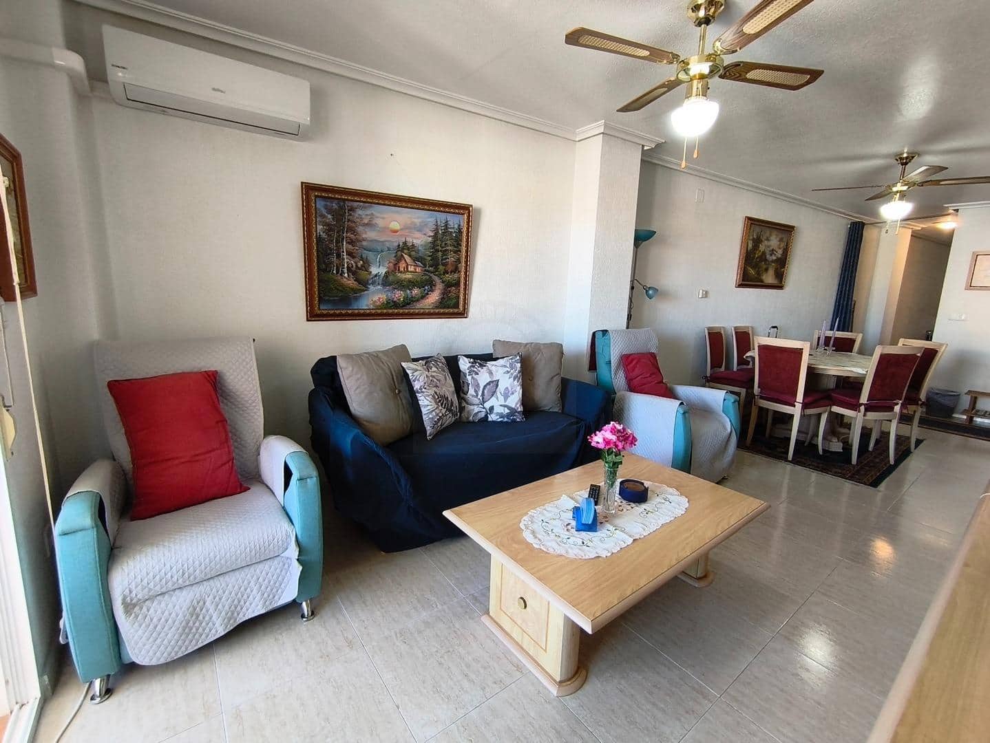 3 soverom Penthouse til salgs i Torrevieja med svømmebasseng - € 180 000 (Ref: 9423883)