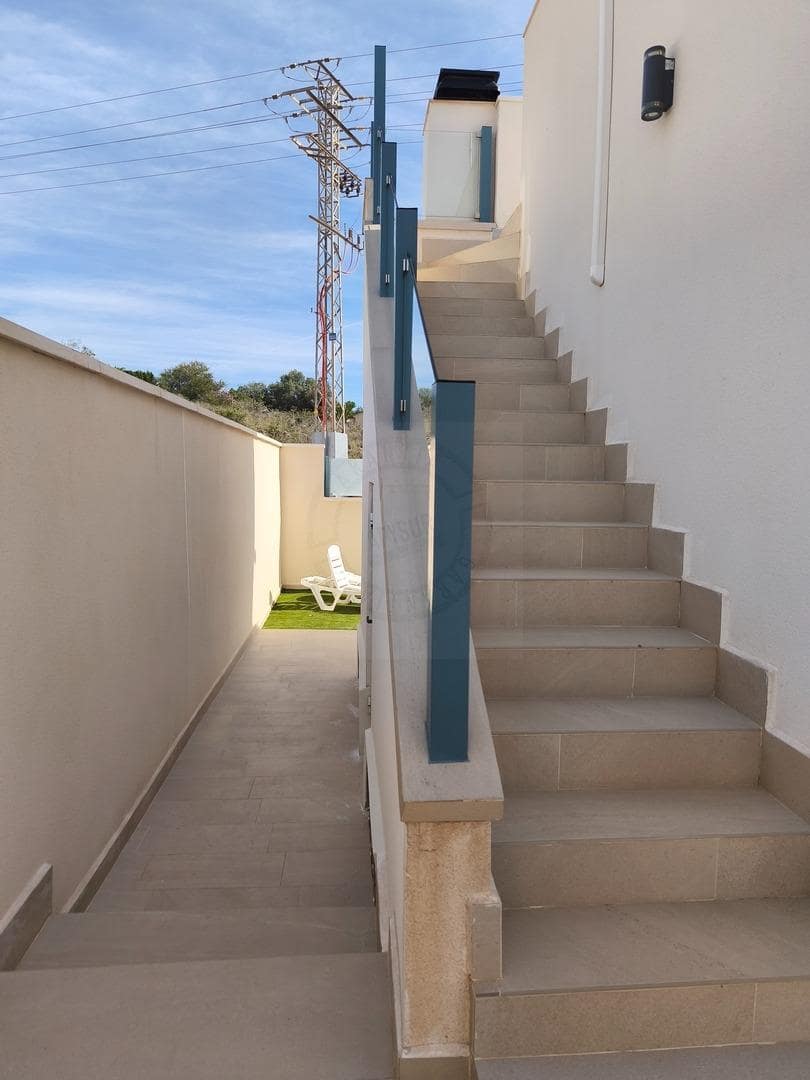 2 bedroom Villa for sale in Ciudad Quesada with pool - € 249,990 (Ref: 9431099)