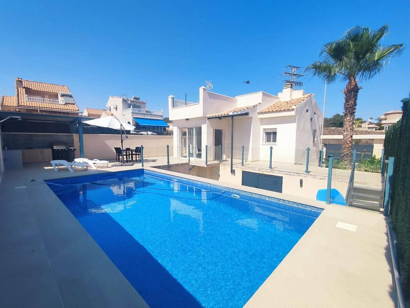 2 bedroom Villa for sale in Ciudad Quesada with pool - € 249,990 (Ref: 9431099)