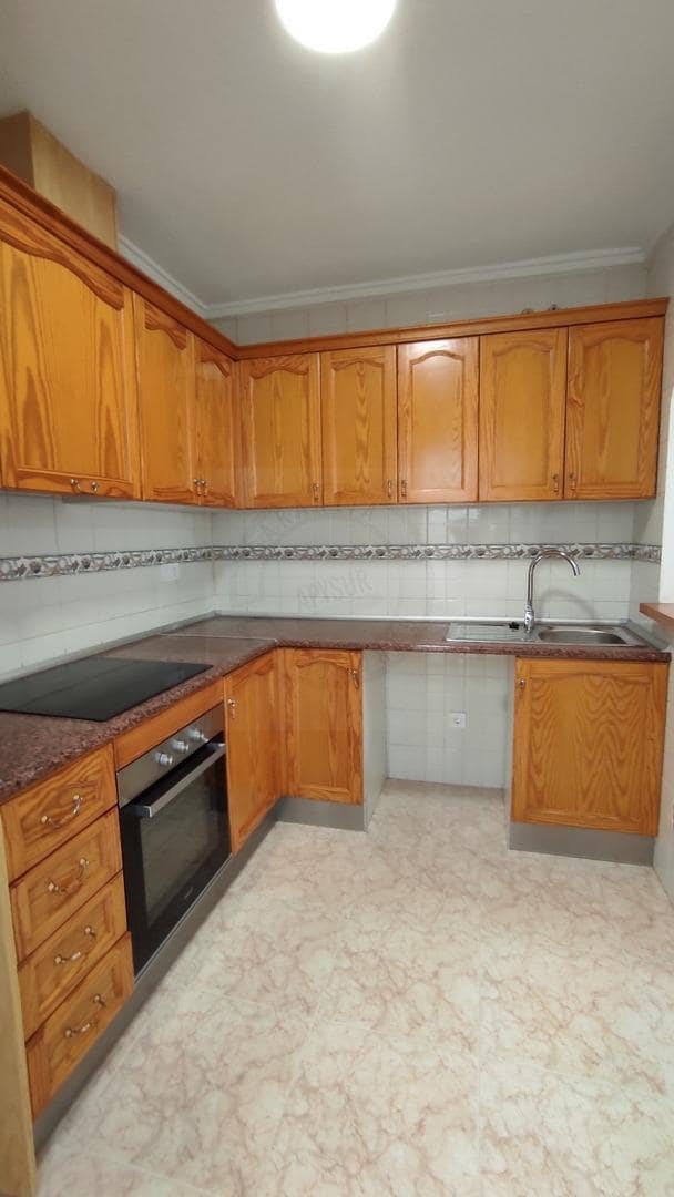 3 chambre Villa/Maison Mitoyenne à vendre à Orihuela Costa avec piscine - 210 000 € (Ref: 9470457)