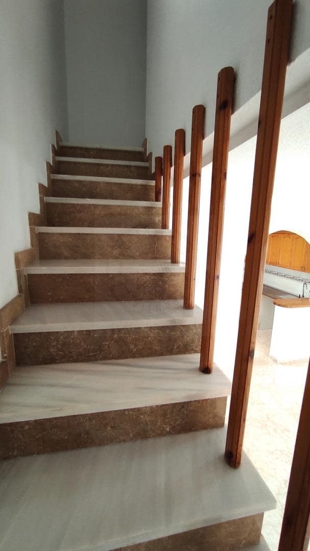 3 chambre Villa/Maison Mitoyenne à vendre à Orihuela Costa avec piscine - 210 000 € (Ref: 9470457)