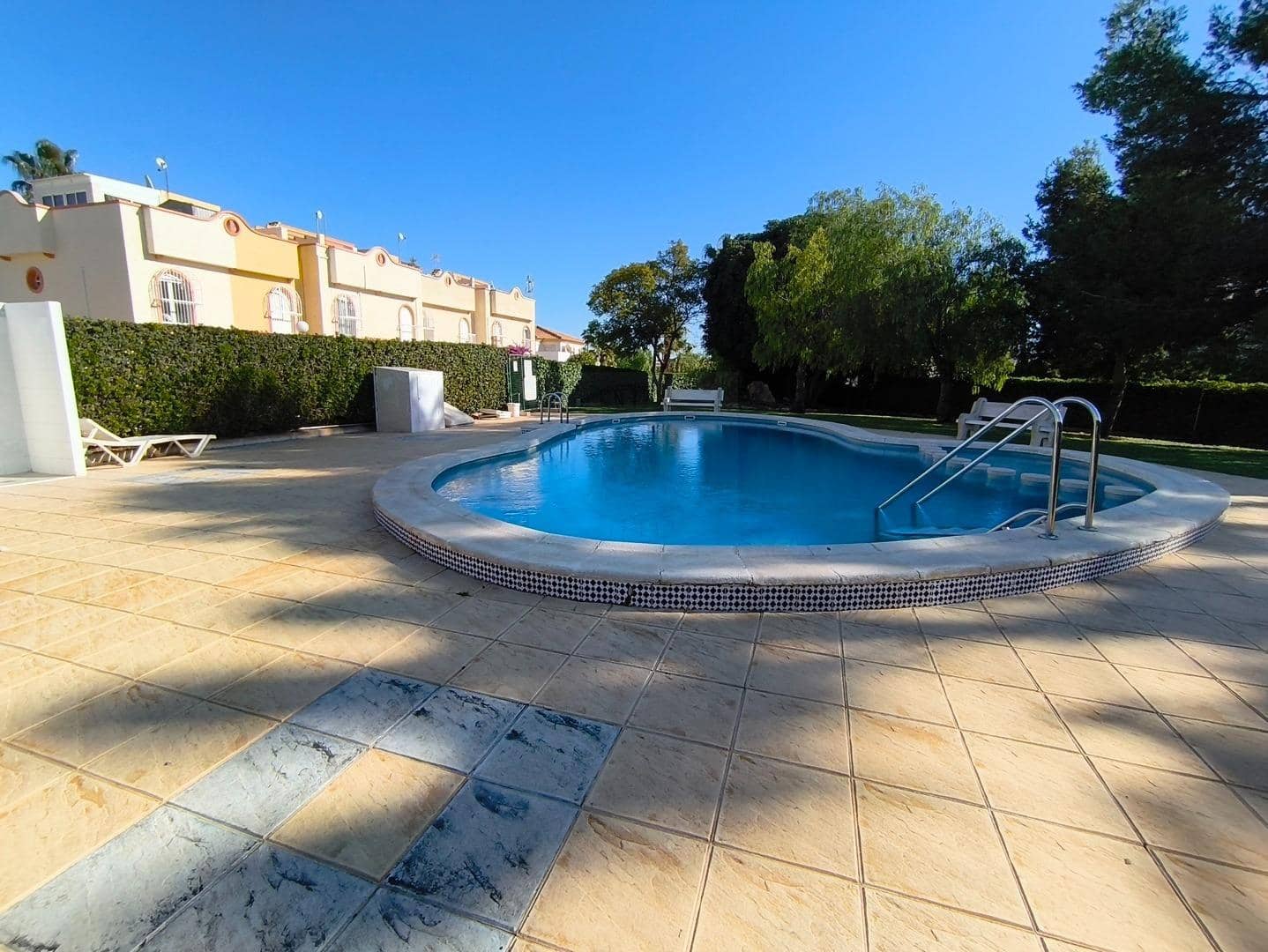 2 chambre Bungalow à vendre à La Florida avec piscine - 145 000 € (Ref: 9524380)