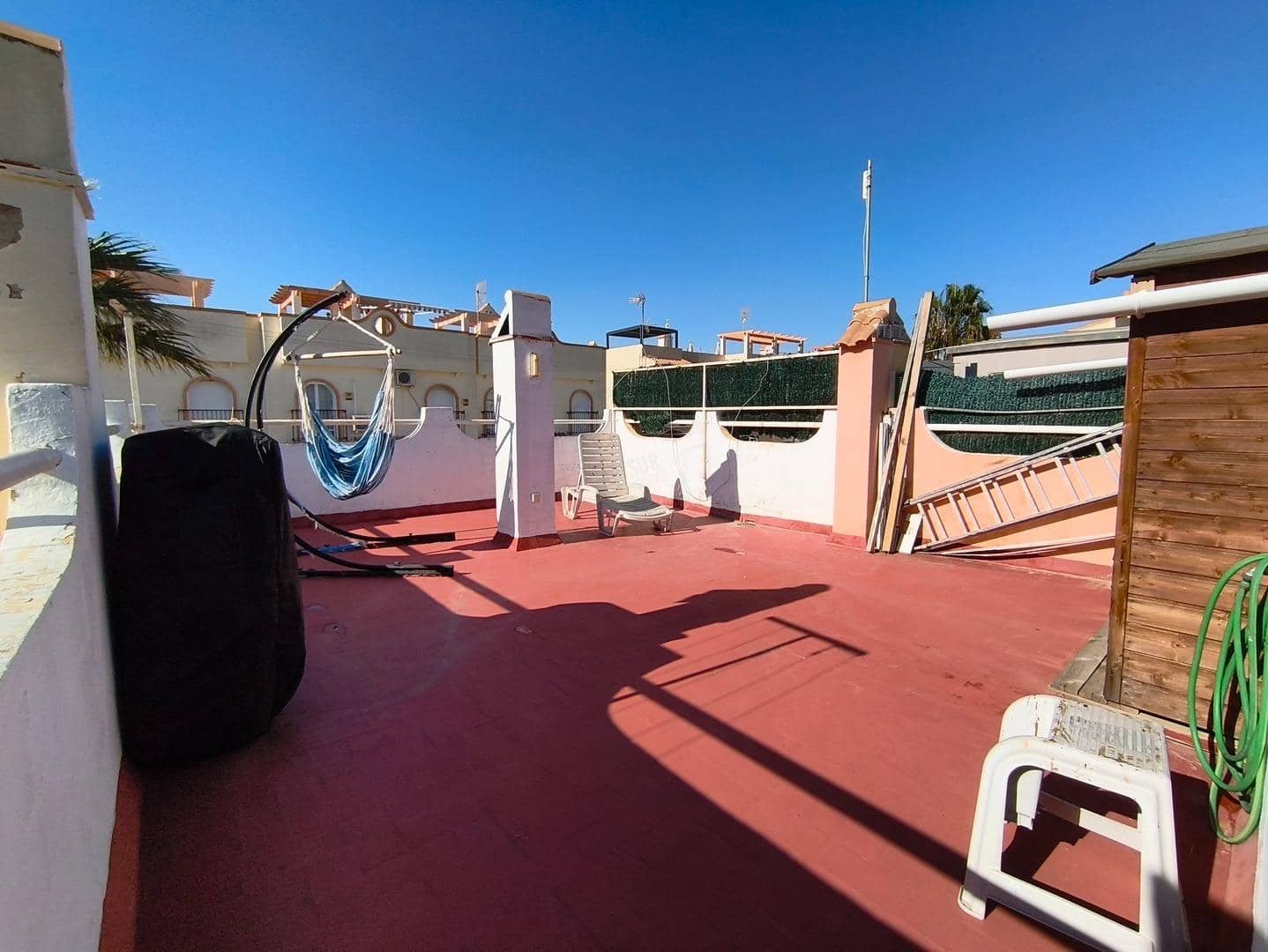 2 bedroom Bungalow for sale in La Florida with pool - € 141,900 (Ref: 9524380)