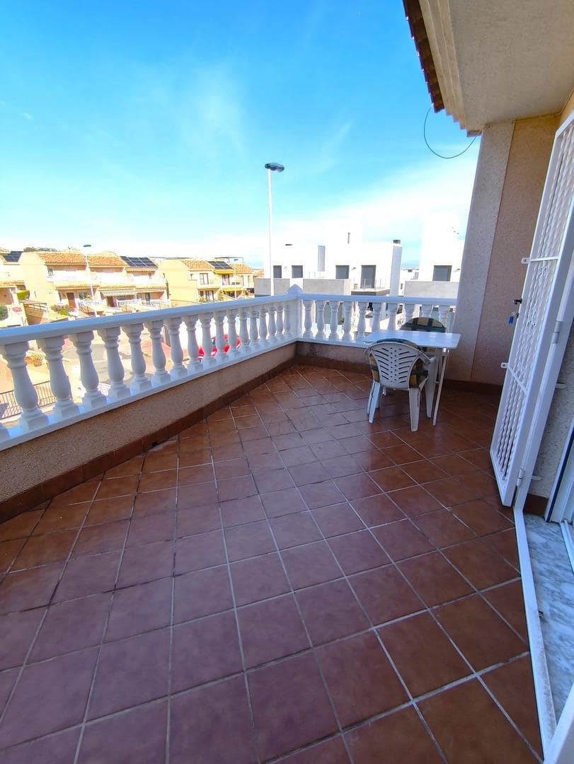 3 soveværelse Semi-Rækkehus til salg i Los Altos med swimmingpool - € 265.000 (Ref: 9596231)