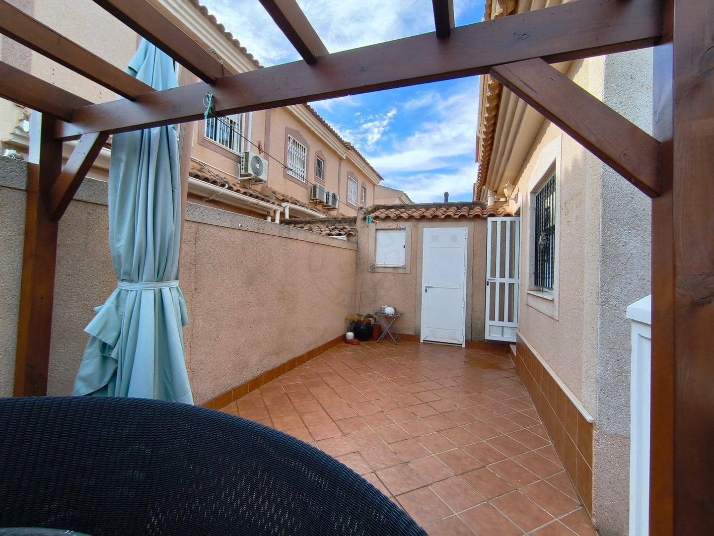 3 soveværelse Semi-Rækkehus til salg i Los Altos med swimmingpool - € 265.000 (Ref: 9596231)