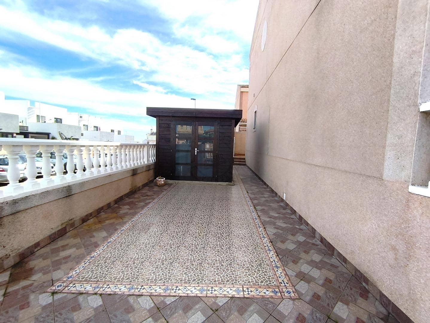 3 soveværelse Semi-Rækkehus til salg i Los Altos med swimmingpool - € 265.000 (Ref: 9596231)