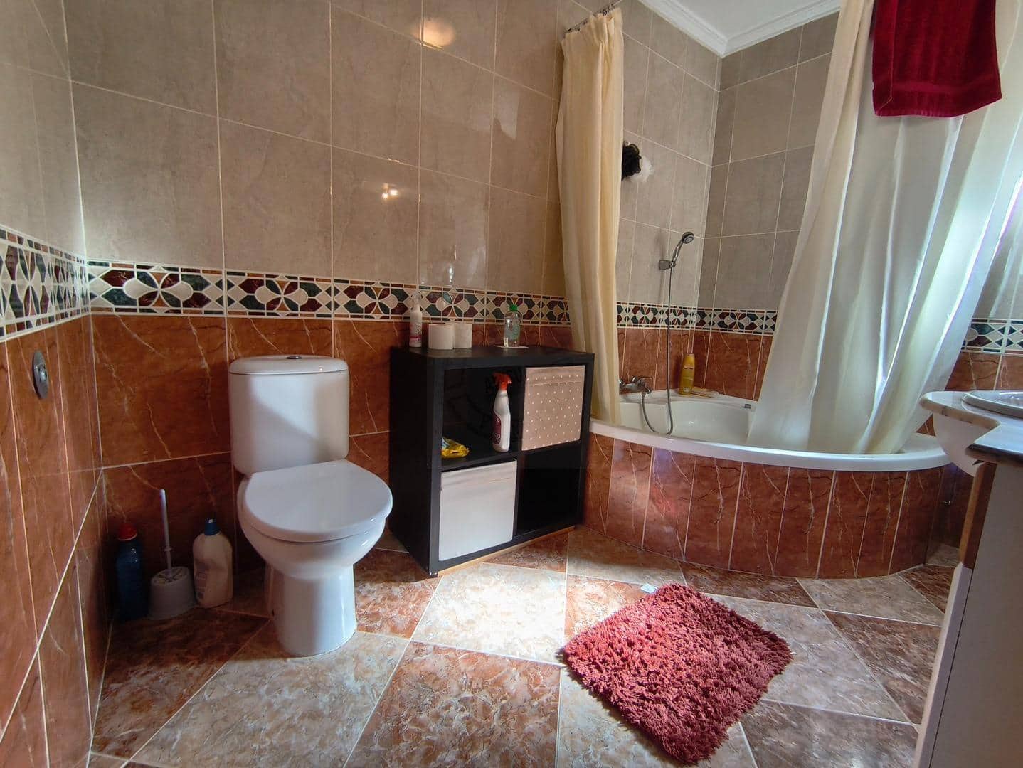 3 bedroom Semi-detached Villa for sale in Los Altos with pool - € 265,000 (Ref: 9596231)