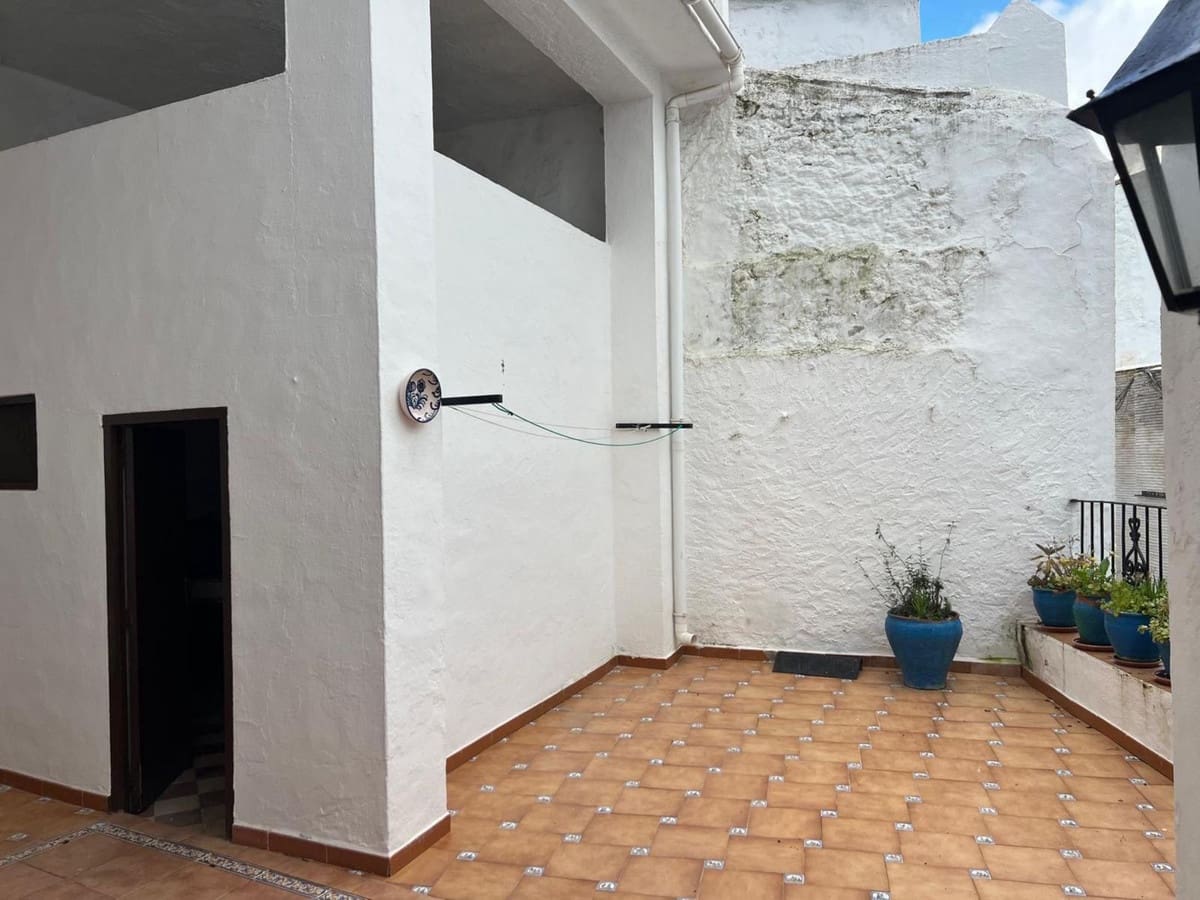 6 slaapkamer Huis te koop in Alora - € 275.000 (Ref: 10026482)