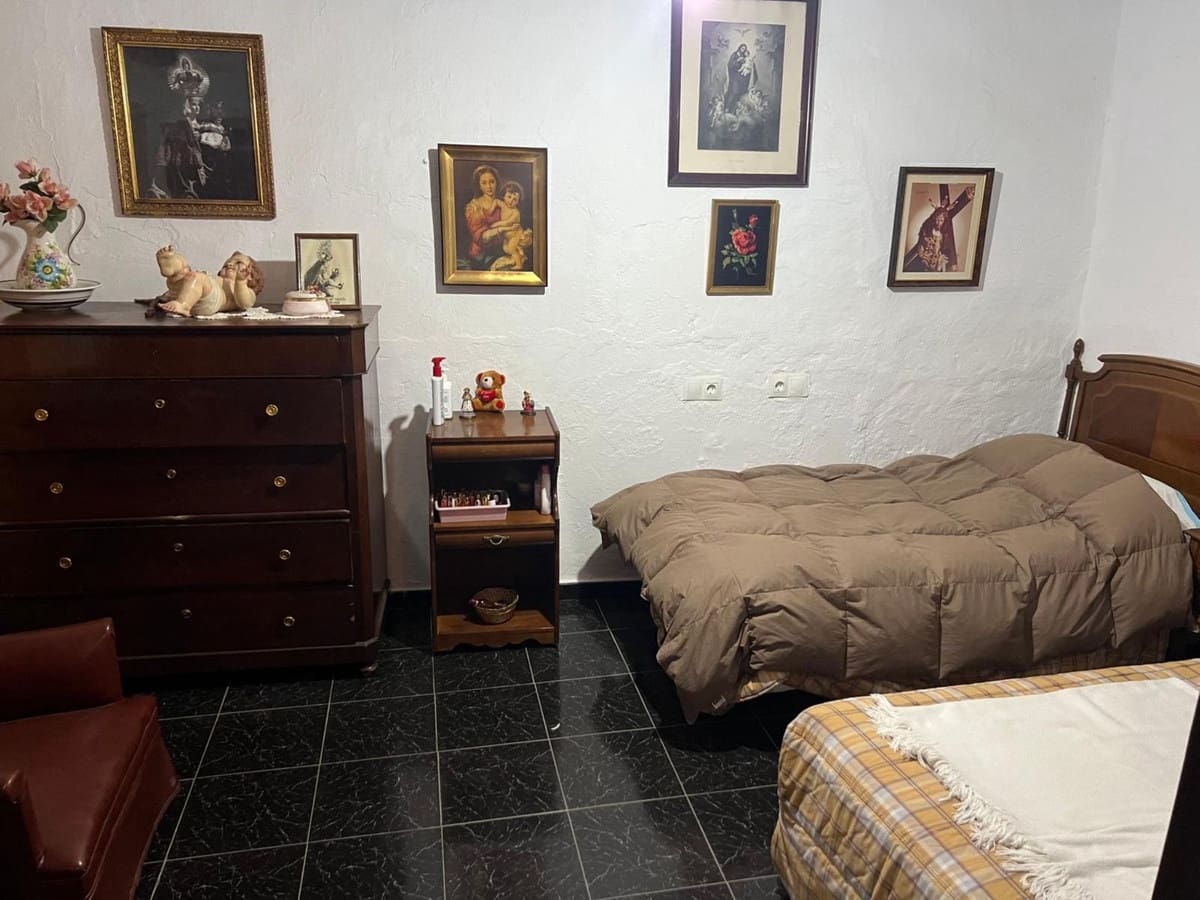 6 sypialnia Komercyjne na sprzedaż w Alora - 275 000 € (Ref: 10026483)
