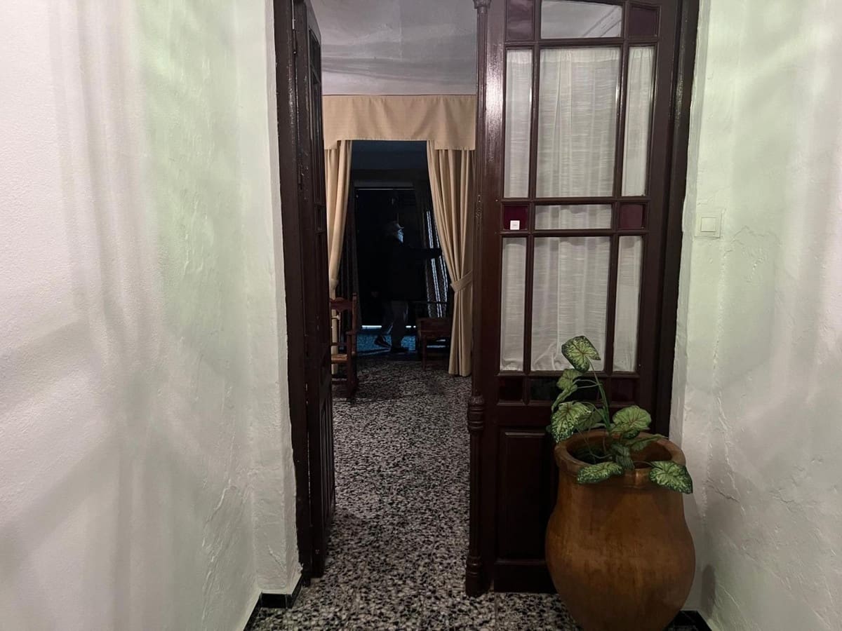6 sypialnia Komercyjne na sprzedaż w Alora - 275 000 € (Ref: 10026483)