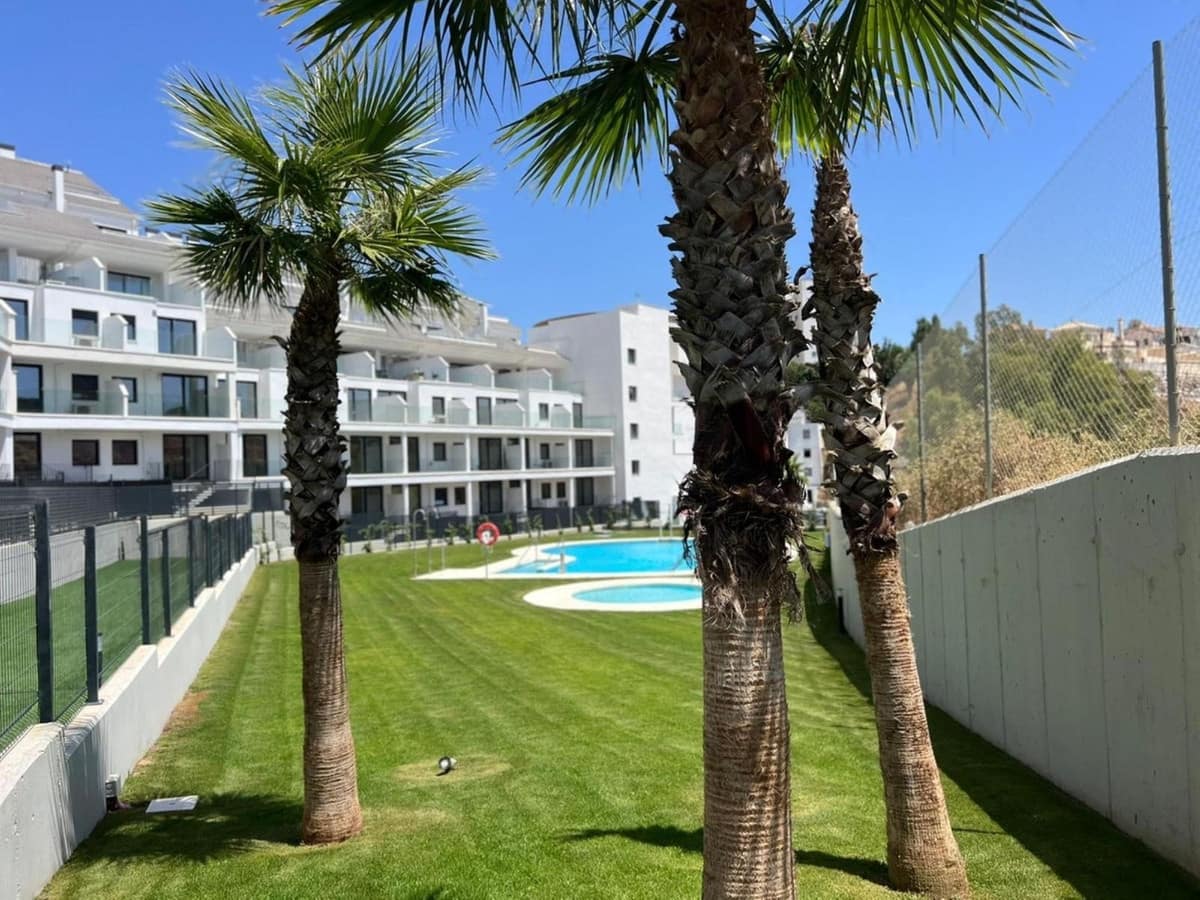 2 sovrum Lägenhet till salu i Fuengirola med pool garage - 329 000 € (Ref: 10032477)