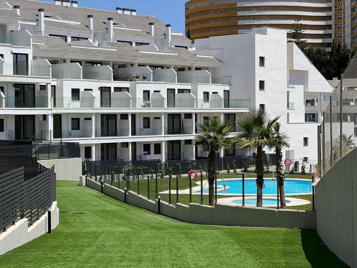 2 sovrum Lägenhet till salu i Fuengirola med pool garage - 329 000 € (Ref: 10032477)