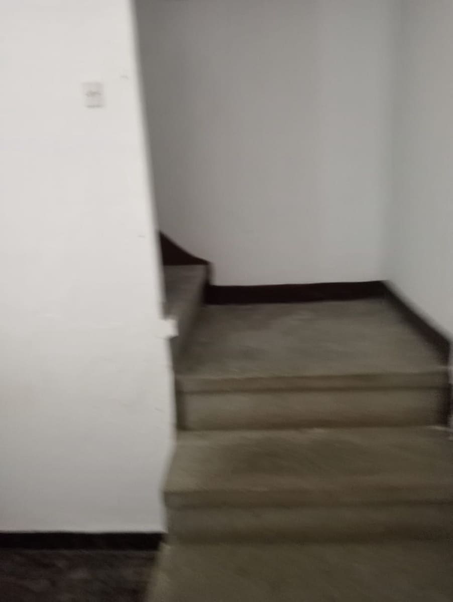 4 chambre Maison de Ville à vendre à Villanueva del Trabuco - 90 000 € (Ref: 10038540)