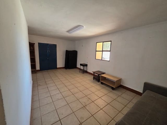 8 quarto Comercial para venda em Antequera com piscina garagem - 795 000 € (Ref: 10045849)