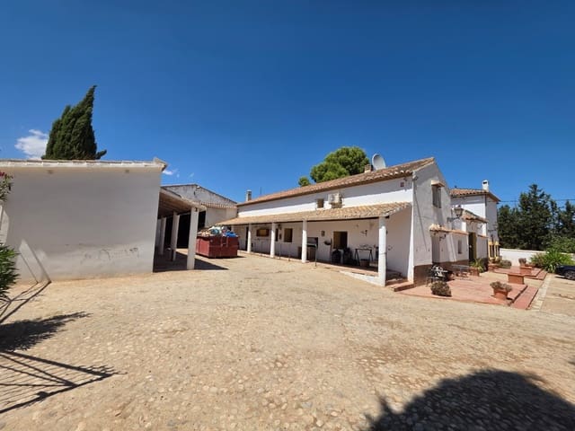 8 quarto Comercial para venda em Antequera com piscina garagem - 795 000 € (Ref: 10045849)