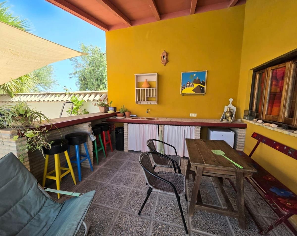 Finca/Casa Rural de 4 habitaciones en Morón de la Frontera en venta con piscina - 699.000 € (Ref: 10048199)