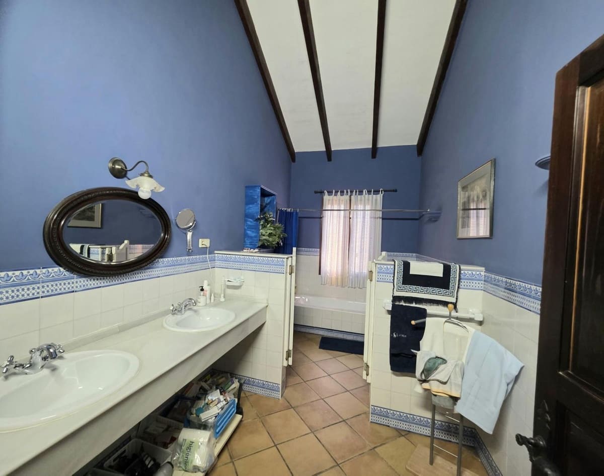 4 sovrum Kommersiell till salu i Moron de la Frontera med pool - 699 000 € (Ref: 10048201)