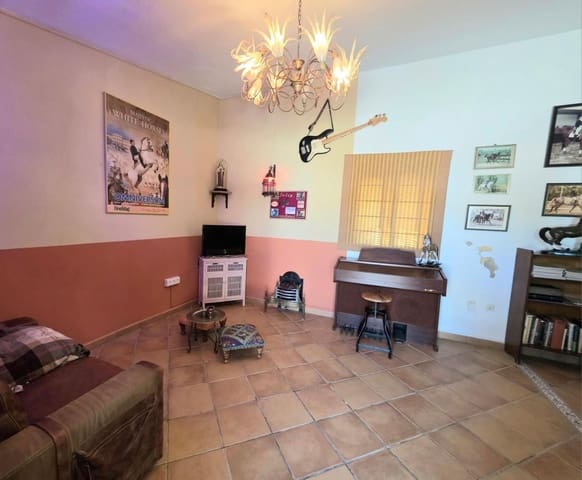 4 sovrum Kommersiell till salu i Morón de la Frontera med pool - 699 000 € (Ref: 10048201)