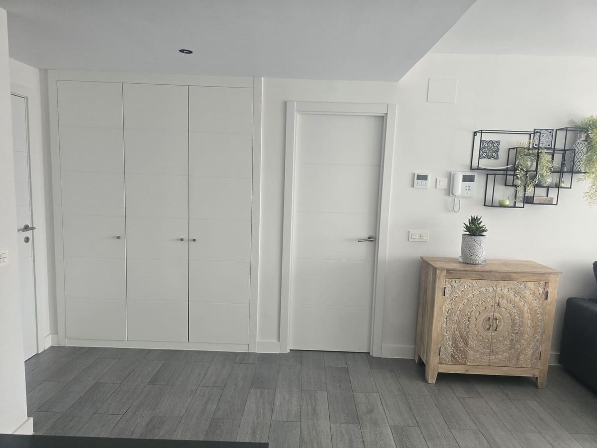 2 Zimmer Apartment zu verkaufen in Mijas Costa mit Pool Garage - 449.000 € (Ref: 10062743)