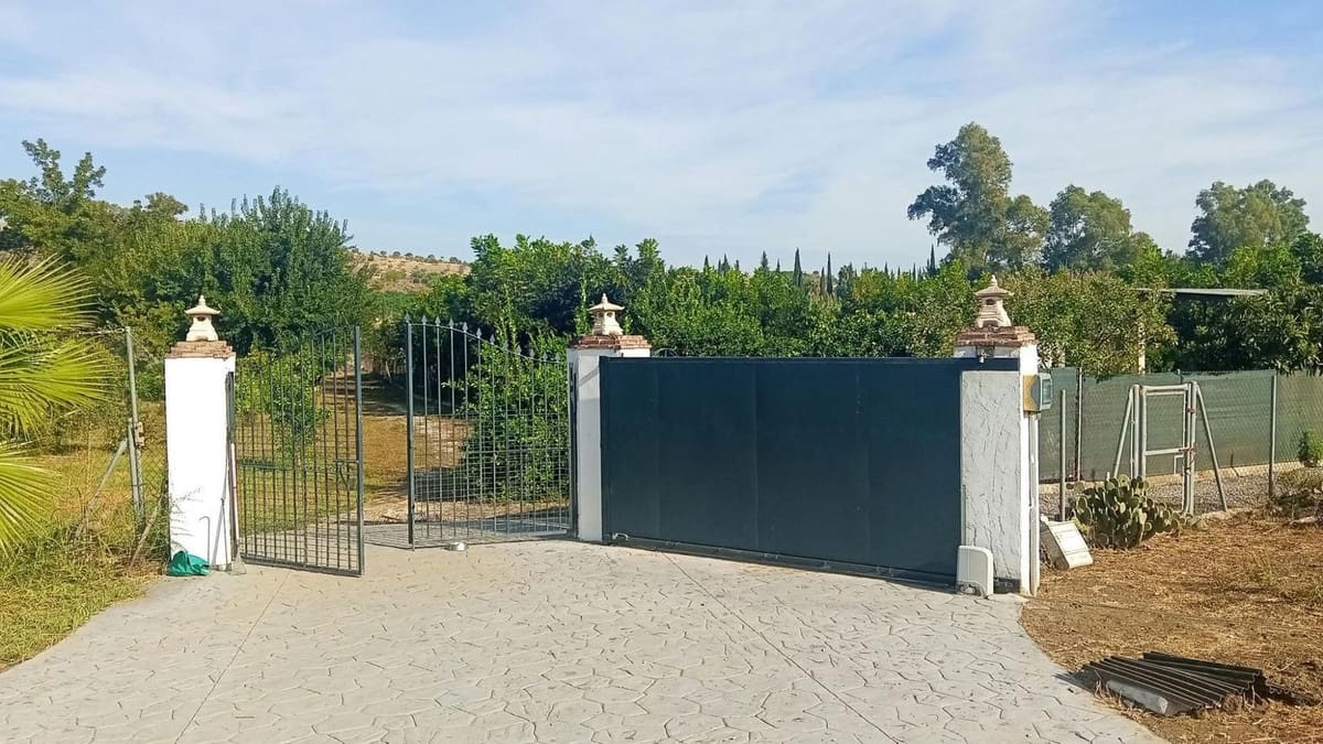 3 slaapkamer Finca/Landhuis te koop in Coin met zwembad garage - € 450.000 (Ref: 10125116)