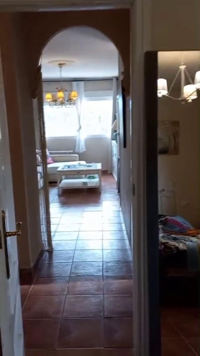 4 chambre Villa/Maison à vendre à Linares avec piscine garage - 135 000 € (Ref: 10136402)