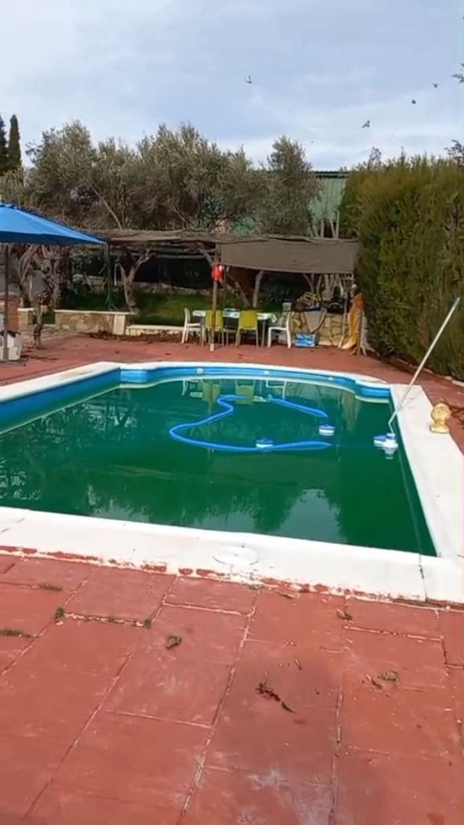 4 chambre Villa/Maison à vendre à Linares avec piscine garage - 135 000 € (Ref: 10136402)
